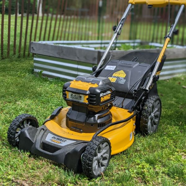 Dewalt 20V lawn mower